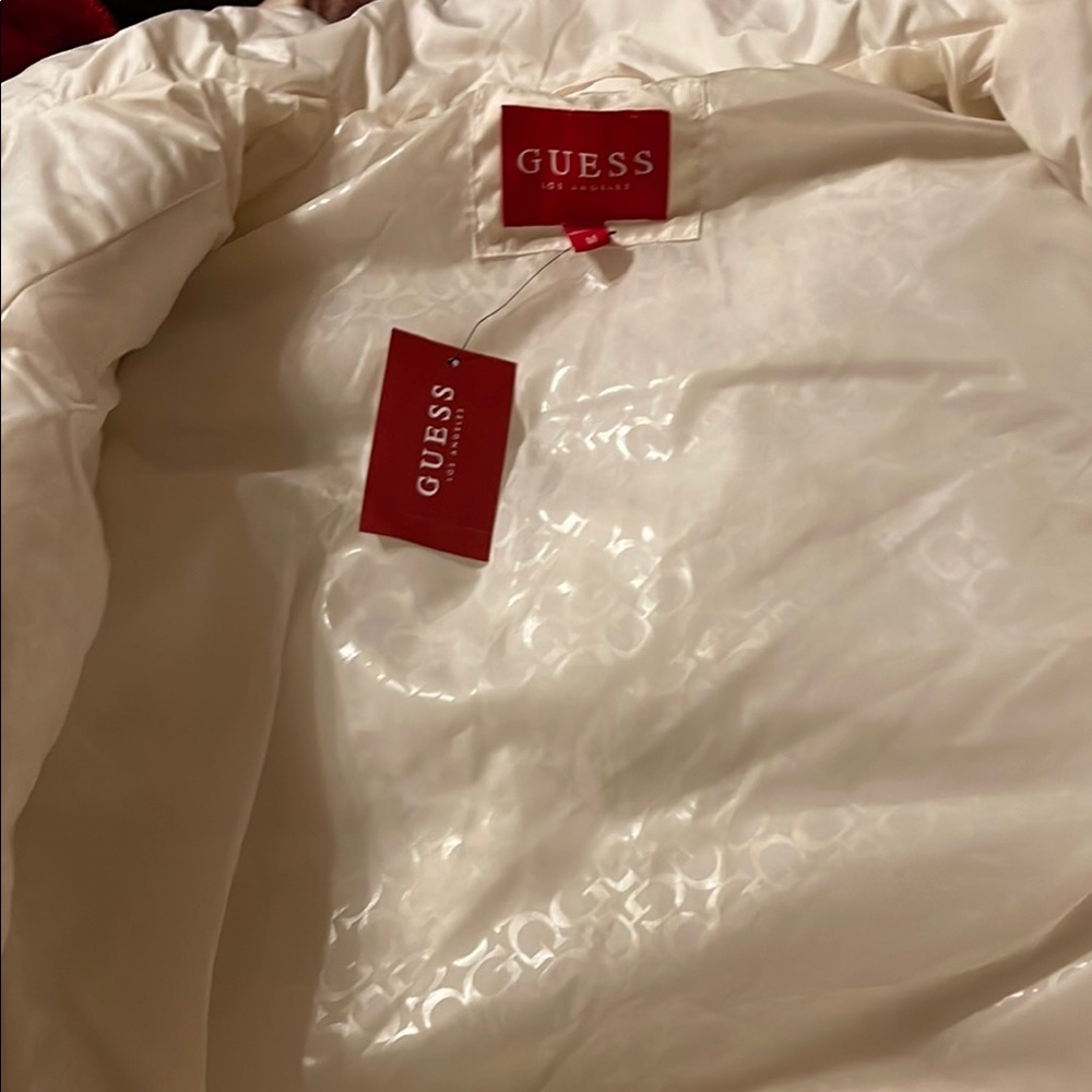 GUESS Cream Puffer Jacket